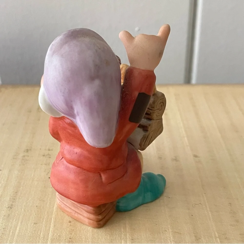 $15 SALE Vintage Disney Grumpy Collectible Ceramic Figurine Snow White Band